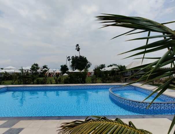 swimming pool resort in vadodara